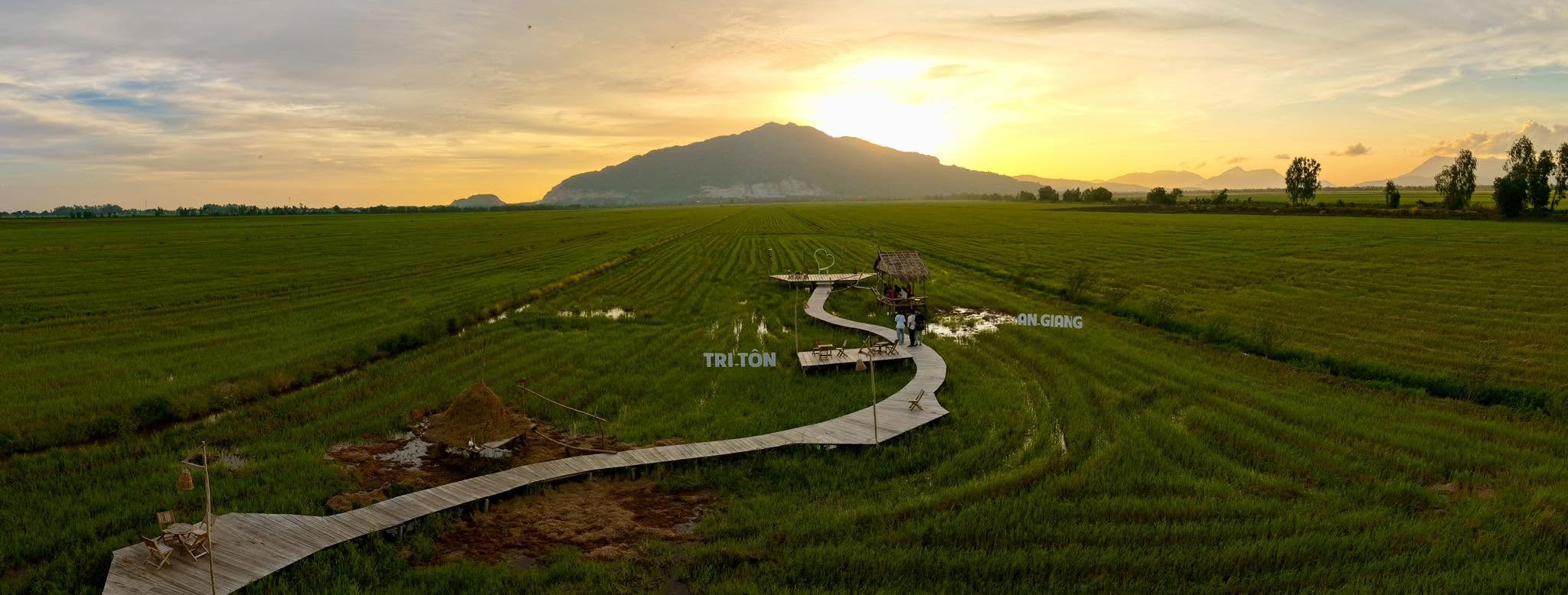 Tour Tri Tôn Châu Đốc 2N1D: Trải Nghiệm Mùa Nước Nổi - Hình ảnh 7
